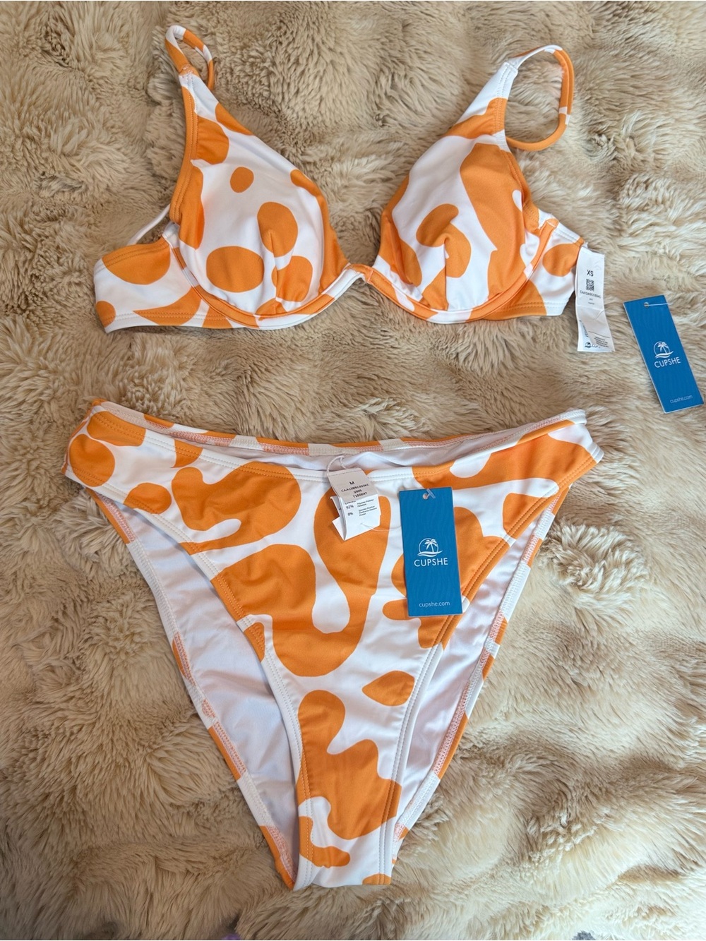 NWT Cupshe Sunset Canvas Abstract Bikini Set | bottoms - med, Top - XS - Picture 4 of 8